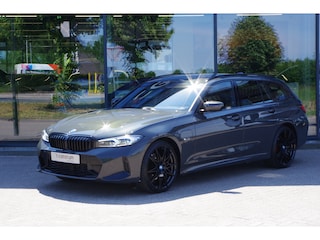 BMW 3-serie Touring 330e xDrive 293 PK M-Sport PHEV, Dravit Grau, Trekhaak, Memory, Head-Up