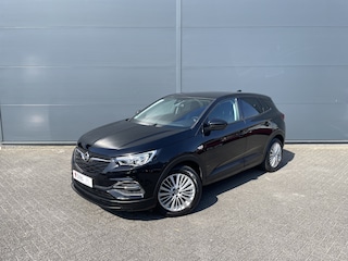 Opel Grandland 130pk Business Executive