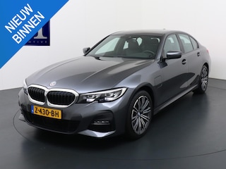 BMW 330e High Executive CAMERA | ADAP. CRUISE | RIJKLAAR INCL. 12 MND. BOVAGGARANTIE