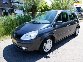 Renault Scénic 1.6-16V Privilège Comfort Clima Trekhaak 1300kg Historie