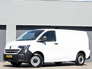 Volkswagen Transporter 2.0 TDI L1H1 28 | BPM-vrij | Achterdeuren | Cruise control | Parkeersensoren | App-connect | Airco |
