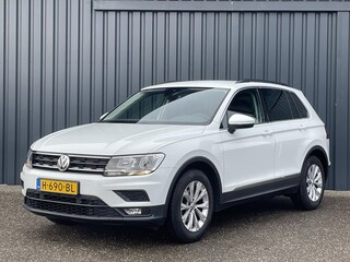 Volkswagen Tiguan 1.5 TSI 130pk Comfortline I Navigatie I Parkeersensoren V+A I Cruise Control I Climate Control I