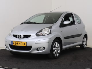 Toyota Aygo 1.0-12V Comfort I Airco I Zuinig I Centrale vergrendeling I Elektrische ramen voor I Volledig LOUWMAN Onderhouden I LM Velgen I 1e Eigenaar I