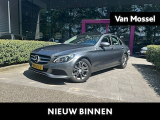Mercedes-Benz C-klasse 180 Business Solution | PANORAMADAK | ACHTERUITRIJCAMERA | STOELVERWARMING | CLIMATE CONTROL | CRUISE CONTROL | LICHTMETALEN VELGEN | LED VERLICHTING |