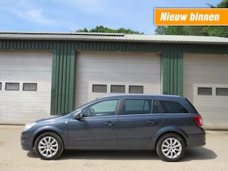 Opel Astra 1.6 TEMPTATION