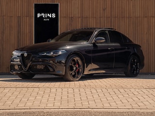 Alfa Romeo Giulia 2.0T 280pk GME AWD Competizione Q4 MY24 | Full option! | Pano-dak | Harman/Kardon | Adapt. cruise | CarPlay