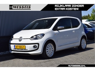 Volkswagen Up 1.0 high up! White Cruise control, PDC, Airco,