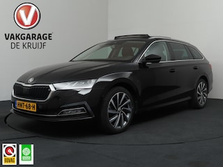 Skoda Octavia Combi 1.4 TSI iV PHEV Business Edition | Head-Up Display | Panoramadak | ACC!