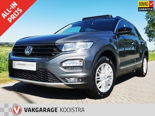 Volkswagen T-Roc 1.5 TSI 150pk Sport Pano|Navi|ACC|Carplay
