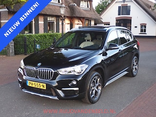 BMW X1 2.0i X-DRIVE HEADUP / PANODAK / SPORTLEER / FULL-LED