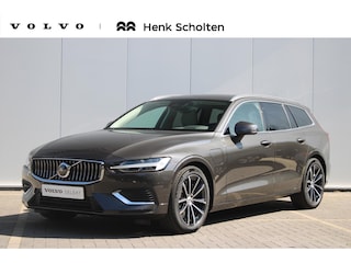 Volvo V60 T6 350PK Plug-in hybrid AWD Essential Edition | Adaptieve Cruise Control met Pilot Assist | Verwarmbare voorstoelen + stuurwiel | High Performance Audiosysteem | Park Assist voor + achter | Parkeercamera achter |  Blind Spot Information System | Apple CarPlay | 18'' Lichtmetalen wielen |
