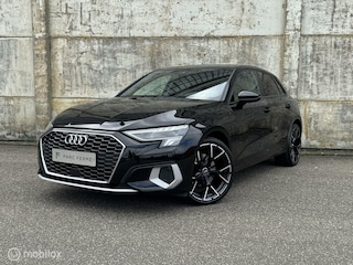 Audi A3 Sportback 40 tfsi e Plug in/ACC/Dynamische/Carplay/19 inch!