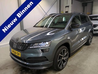 Skoda Karoq 1.5 TSI DSG ACT Sportline Business Adaptieve Cr.control - 19Inch LMV - Canton audio - Stoel+Voorruitverwarming - NL auto