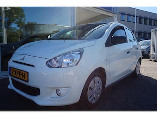 Mitsubishi Space Star 1.0 Inform / airco / radio