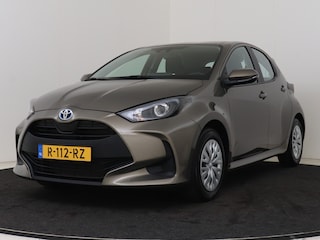 Toyota Yaris 1.5 Hybrid Active I Apple Carplay/Android Auto I Climate Control I Cruise Control Adaptief I Camera I LOUWMAN Onderhouden I