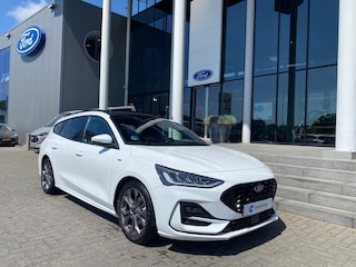 Ford Focus Wagon 1.0 E.B. 155PK Hybrid ST Line | Adapt. Cruise | Dodehoek Detectie | Winter-Pack | Camera | Standkachel
