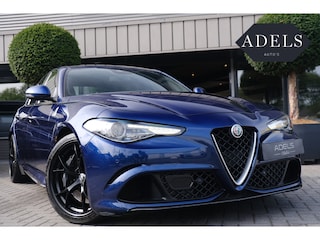 Alfa Romeo Giulia 2.9 V6 Quadrifoglio MonteCarlo Blue Carbon