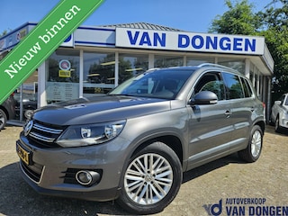 Volkswagen Tiguan 1.4 TSI Sport&Style | Automaat / Trekhaak | 76.000 KM!