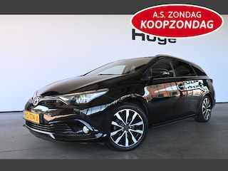 Toyota Auris Touring Sports 1.2T Trend Navigatie Panoramadak Goed Onderhouden! Inruil Mogelijk!