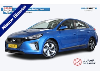 Hyundai Ioniq 1.6 GDi First Edition | Incl. 12 maanden garantie | Apple CarPlay | Navigatie | Cruise control | Schuif/kantel dak |Climate control | Lederen bekleding | Stoelverwarming voor + achter | 1e eigenaar | Lane assist | Dode hoek detectie | Achteruitrijcamera | Parkeersensoren voor + achter |