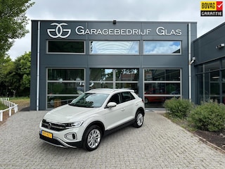 Volkswagen T-Roc 1.5 TSI Style camera- stoel en stuurverwarming 4475 km