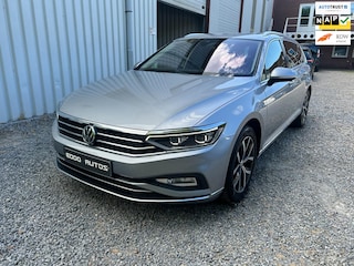 Volkswagen Passat Variant 1.6 TDI Highline Leer Matrix Massag BTW