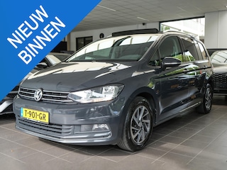 Volkswagen Touran 1.4 TSI Highline Edition R 7p | PANO | TREKHAAK | SENSOREN