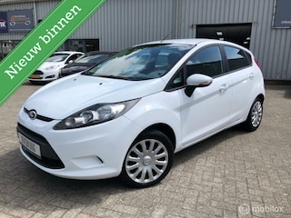 Ford Fiesta 1.25 BLACK & WHITE EDITION 12 M GARANTIE