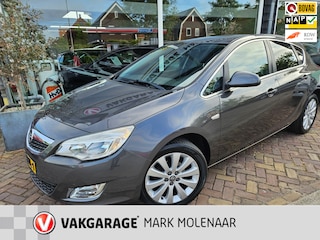 Opel Astra 1.4 Turbo Cosmo,automaat,navigatei,telefoon