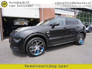 Lynk & Co 01 1.5 261PK! DEC 2022 DEALER ONDERHOUDEN 360CAMERA 6,6KWH LADEN PANORAMADAK STOELVERWARMING PDC V+A NAVI ANDROID/APPLECARPLAY ADAPTIEVE CRUISE CLIMA ENZ...