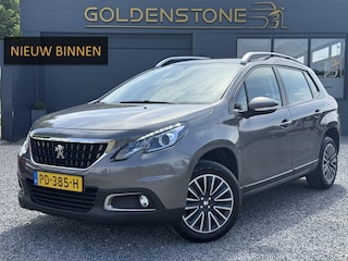 Peugeot 2008 1.2 PureTech Blue Lion Navi,Pano,Trekhaak,110pk,Airco,Cruise,Pdc,Dealer Onderhouden,Lmv,Nieuwe Apk bij Aflevering
