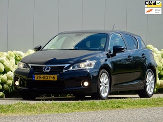 Lexus CT 200h Hybrid // NL // Navi / LED / Dealer-Oh!