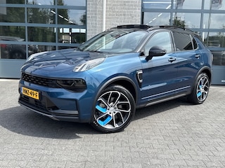 Lynk & Co 01 1.5 PLUG IN HYBRID | ZWARTE HEMEL | 360 CAMERA |