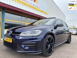 Volkswagen Golf 1.5 TSI DSG Highline Business 3X R-LINE