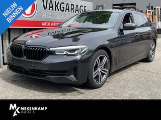 BMW 5-serie Touring 530e Executive 18"/Leder/Dodehoek/Adaptieve cruise/Camera/Stoel + stuurverwarming/Apple Carplay & Android Auto