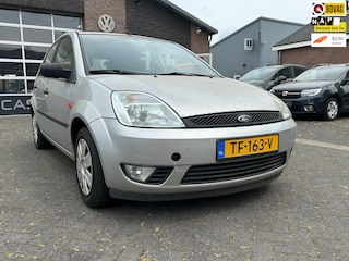 Ford Fiesta 1.4-16V Futura. Automaat. Airco. 5-Deurs.