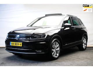 Volkswagen Tiguan 1.4 TSI ACT Highline Automaat ORG NL [ Pano Virtual Memory Leder EL-Trekhaak Carplay LED Adaptive Cruise ]