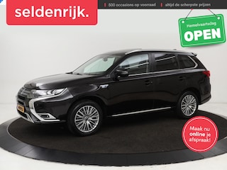 Mitsubishi Outlander 2.4 PHEV Intense+ | Schuifdak | Stoel & stuurverwarming | 360 camera | Trekhaak | Half leder | Carplay | Navigatie | Climate control