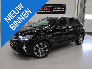 Kia Stonic 1.0 T-GDi MHEV GT-Line Automaat Airco Navigatie Half Leer Camera App connect Sportvelgen Nieuwstaat Boekjes aanwezig ACC ECC Stoelverwarming Stuur verwarming extra getint glas