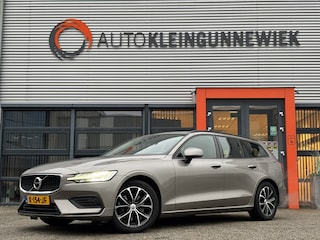 Volvo V60 2.0 B3 Momentum / NL Auto / Wegklapbare Trekhaak / Android Auto/ Apple Carplay /
