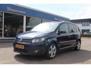 Volkswagen Touran 1.4 TSI 140pk 7-DSG HighLine | Apk 05-2026 | Trekhaak | Carplay |