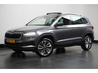 Skoda Karoq 1.5 TSI 150 pk ACT Business Edition 7-DSG | Achteruitrijcamera | Buitenspiegels elektrisch verstel- en verwarmbaar | Elektrisch glazen panorama-dak