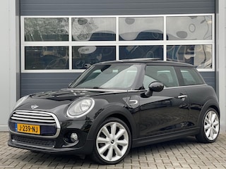 Mini Cooper 1.5 Chili | Panoramadak | Navi | Harman&Kardon | Sportstoelen | Climate control | Cruise control