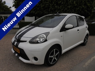 Toyota Aygo 1.0 VVT-i Comfort **30.000 org.km. NAP**NL-AUTO**AIRCO**