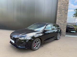 Ford Focus Wagon 1.0 Eco 125pk Hybrid ST Line X AGR, Panorama, B&O, Adop cruise, Winter pack etc. etc.