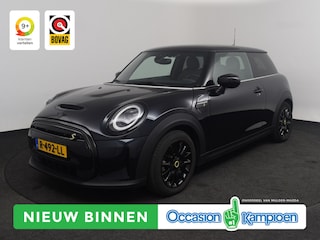 Mini Mini Classic 33 kWh | Piano Black • Stoelverwarming • CarPlay • Navi