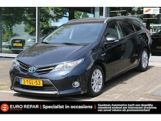 Toyota Auris Touring Sports 1.8 Hybrid Lease+
