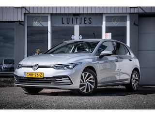 Volkswagen Golf 1.4 eHybrid Style I Stoelmassage I Virtual-cockpit I Sfeerverl. I Carplay I Stuurverw. I Dealeronderhouden
