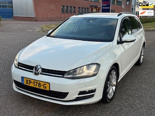 Volkswagen Golf Variant 1.4 TSI Highline 140 PK! ECC Panoramadak Cruisecontrol Sportstoelen LMV 17" Xenon PDC Dealeronderh. Nw Apk