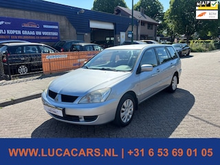 Mitsubishi Lancer Station Wagon 1.6 Inform Silver NIEUWE APK! AIRCO!